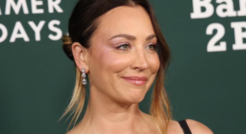 Kaley Cuoco kitálalt: ez a színésznő nem volt kedves vele a Bűbájos Boszorkák forgatásán