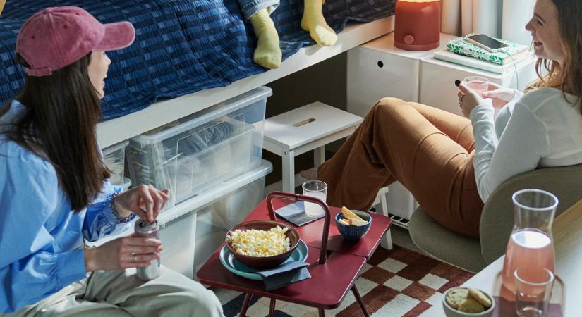 Ég veled, konyhaasztal: a magyarok kétszer akkora eséllyel vacsoráznak az ágyban, mint a világ többi része