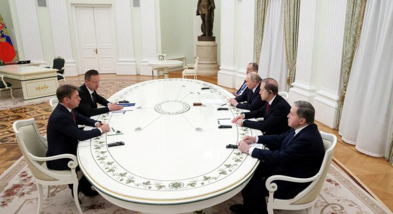 Szijjártó Péter: Magyarország változatlan áron vásárolhat földgázt és kőolajat Oroszországtól