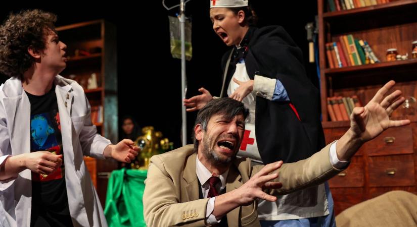 A Nemzeti Színházban is bemutatják a DBU új darabját (galéria)