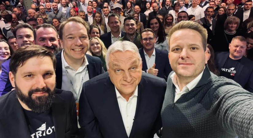 Magyar Péter közönségét lassan a Holdról, Orbánét meg pár centiről vizsgálják a drónokkal felszerelt kormánypárti megmondóemberek