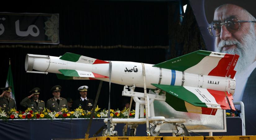 Nem dőlt el, nem dőlt meg