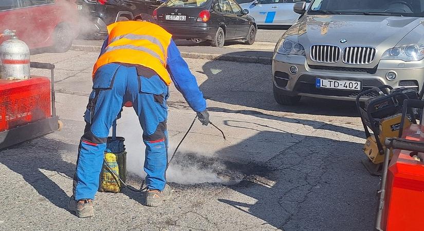 A tél megdolgoztatta a biztosítókat, rekordot döntöttek a káresemények