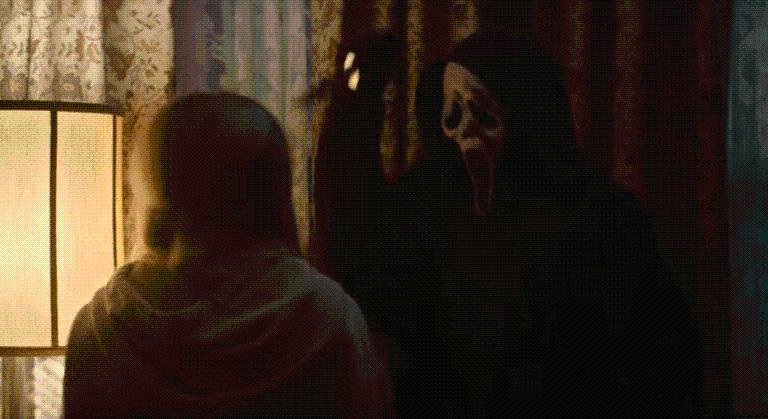 Sikoly 7: Nosztalgia és önreflexió határán (kritika)