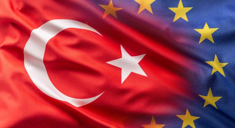 Törökországnak három forgatókönyve van az iráni migrációs hullámra