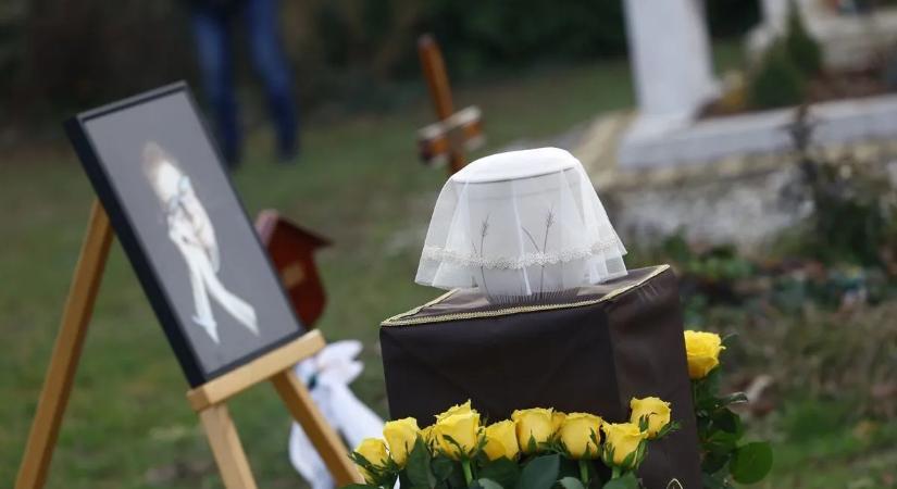 Végső búcsút vettek Keleti Évától