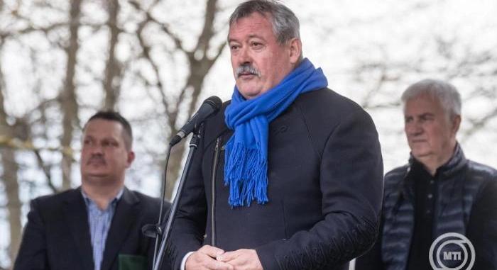 Elektromos autókat adtak át a DRV. Zrt.-nél