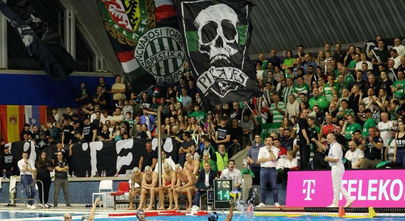 „Sokkoló volt, ez az én felelősségem” – torkaszakadtából üvöltött a játékosaival az FTC edzője (VIDEÓ)