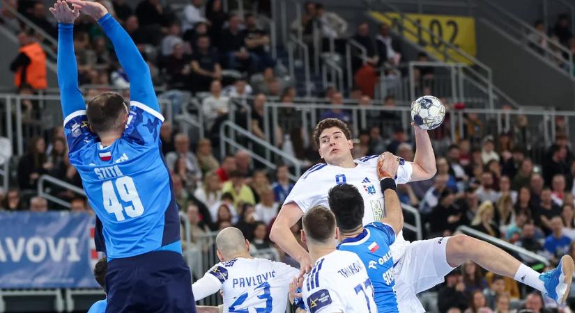 Férfi kézilabda BL: Szita Zoltánék simán nyertek; a Kielce megelőzte a Veszprémet; a PSG csak ikszelt