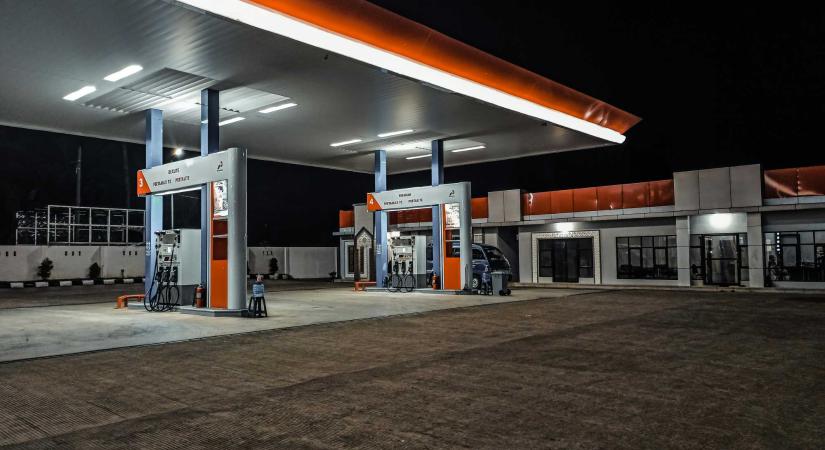 Bolojan: Minél tovább húzódik a közel-keleti válság, annál drágább lesz az üzemanyag