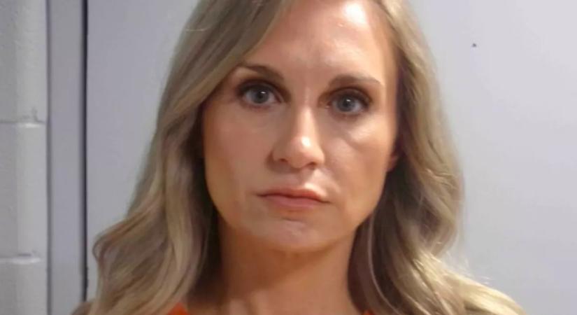 Fia barátjával (16) szexelt a polgármester asszony a medencés partyn: börtön fenyegeti