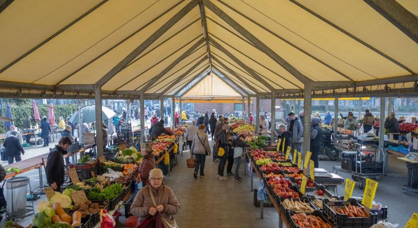 Elszállt az ára ennek az alapzöldségnek a Mars téri piacon
