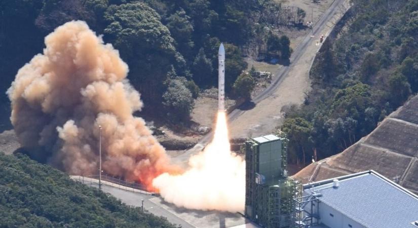 Indítás után megszakította műholdszállító rakétája fellövését a japán Space One