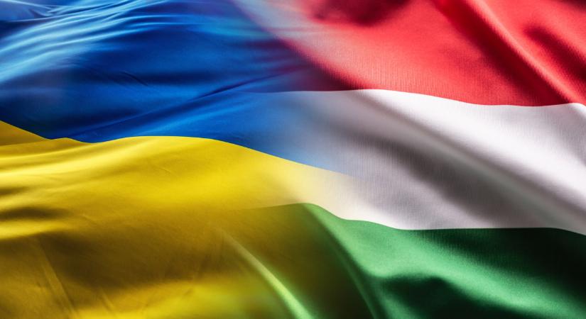 Kijevben bekérették a magyar ügyvivőt