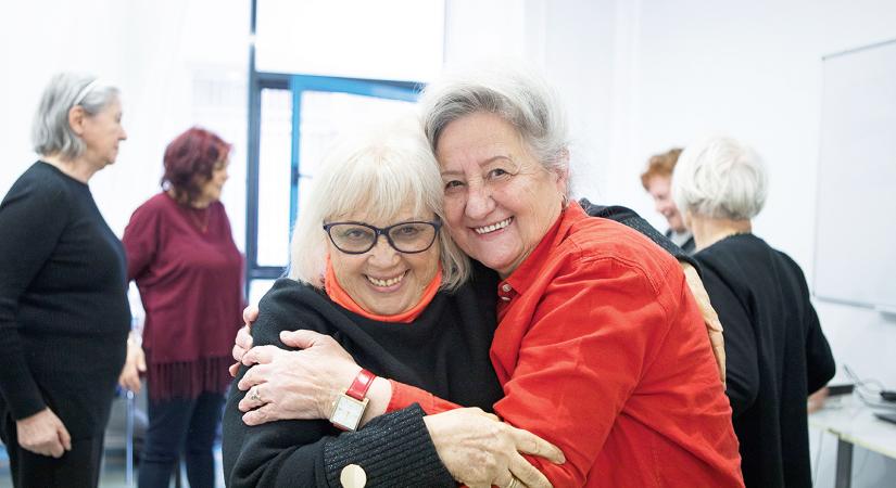 65 pluszosok vidám klubja – Életrevalók