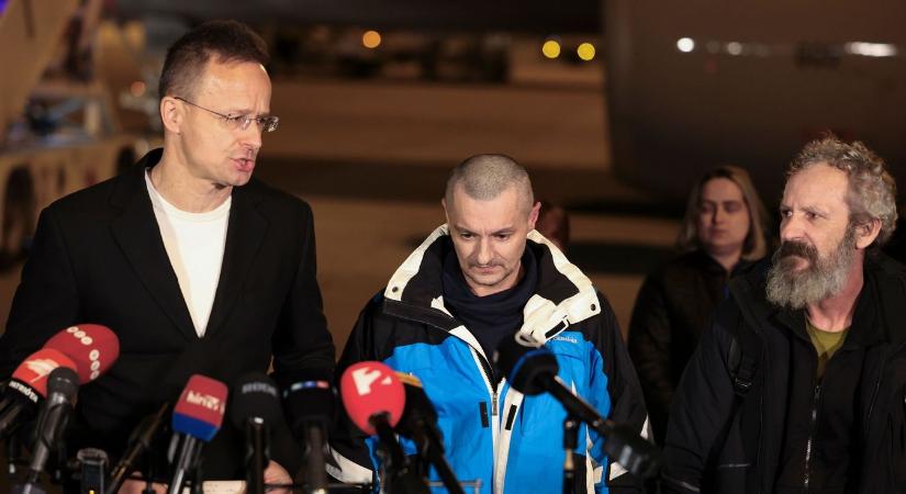 Budapestre érkezett két magyar hadifogoly, Kijev bekérette az ideiglenes ügyvivőt