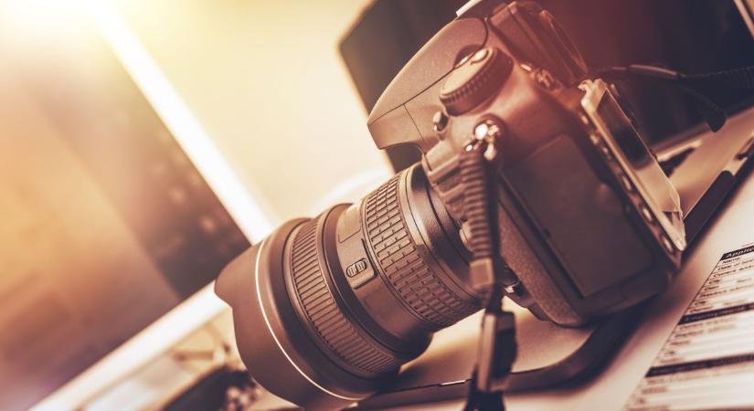 A fényképek új korszaka előadás-sorozat, valamint Fény és árnyék kiállítás is várja a pécsieket