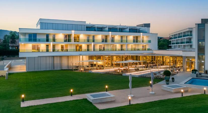 Best of AZ ÉV HOTELE: elindult a döntő