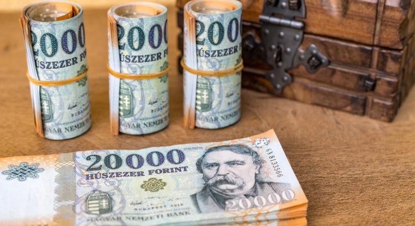 Ez a 6 csillagjegy annyi pénzt kap márciusban, hogy nem tudja hova rakni
