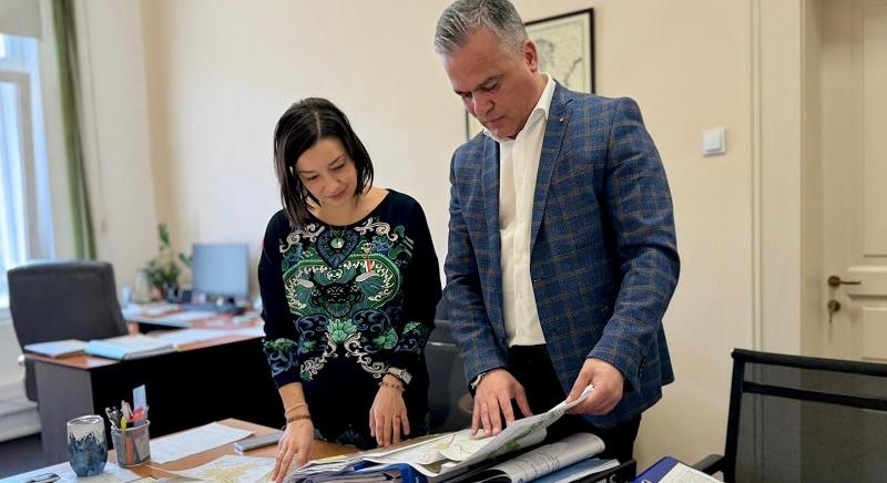 Újabb lépés az A13-as Brassó–Bákó autópálya ügyében – 37 kilométert terveznek Brassó megyében