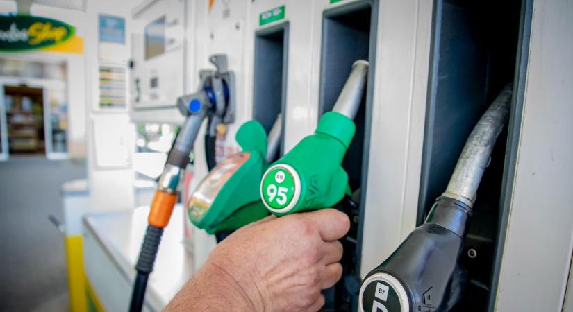 Súlyos bírság is járhat, ha üzemanyagot tartunk otthon