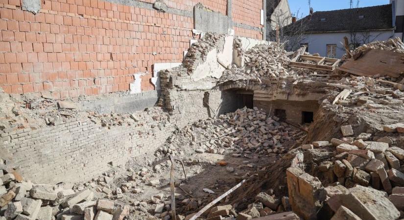 Időalagútba jutottak Szolnok alatt, feltárultak a város évgyűrűi