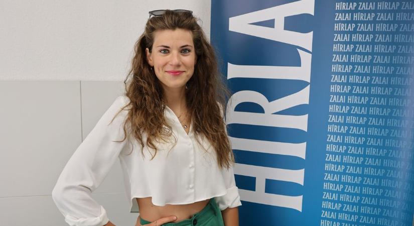 Molnár Flóra úgy ünnepelte a születésnapját, akár egy Forma1-versenyző (videó)