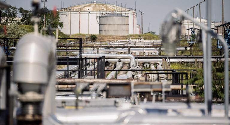 Csapatot küld a kormány a Barátság kőolajvezeték vizsgálatára, megnevezték a delegáció vezetőjét