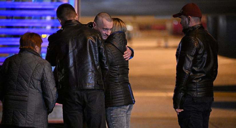 A magyar kormány hazahozta a kárpátaljai magyar hadifoglyokat Oroszországból  videó