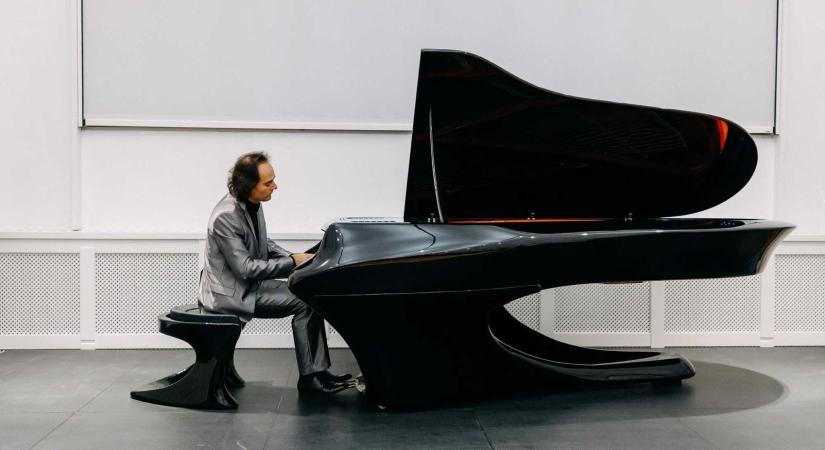 Bogányi-koncertzongorát adományotak a Székely Nemzeti Múzeumnak