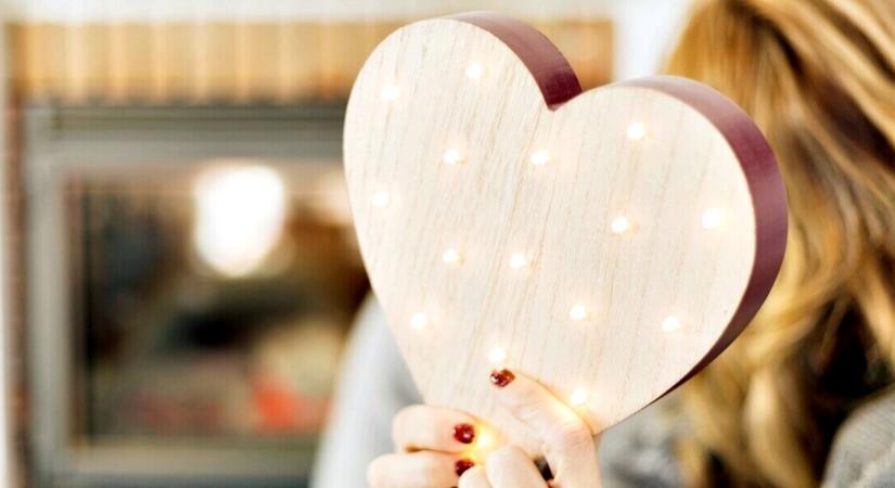 Vége a magánynak? Megérkezett a hétvégi szerelmi horoszkóp, ami mindent megváltoztat nőnapon