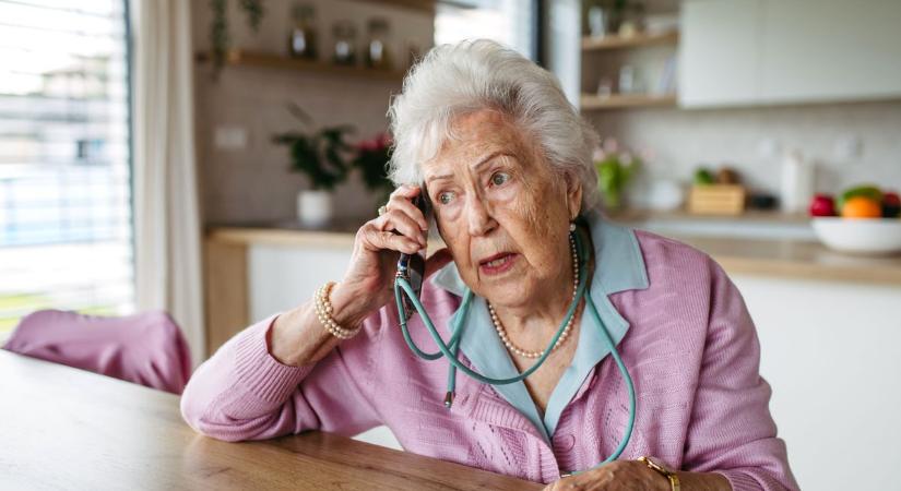 Rendőrnek adták ki magukat, milliókat akartak kicsalni egy idős nőtől