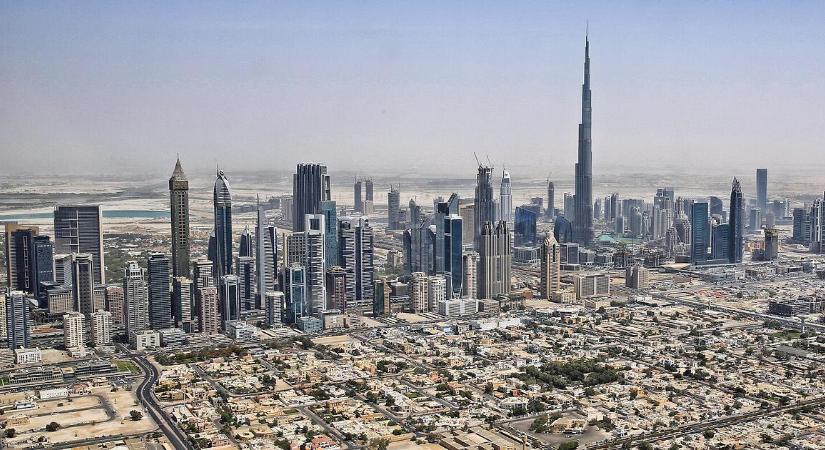 Összeomlóban a közel-keleti turizmus: sorra lépnek a nagy utazásszervezők