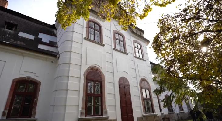 Csodás lett a barokk kastély Boconádon