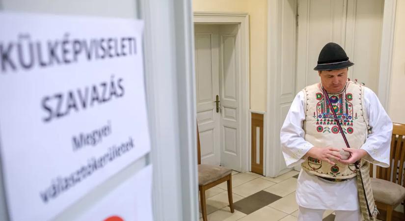 NVI: 471 ezer, magyarországi lakhellyel nem rendelkező külhoni magyar állampolgár regisztrált eddig a névjegyzékbe