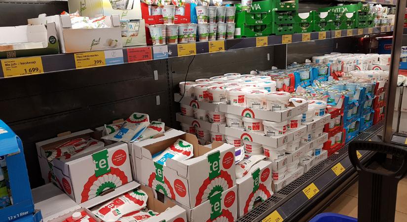 Egyre többet költenek a családok, 3,5 százalékkal nőtt a kiskereskedelmi forgalom