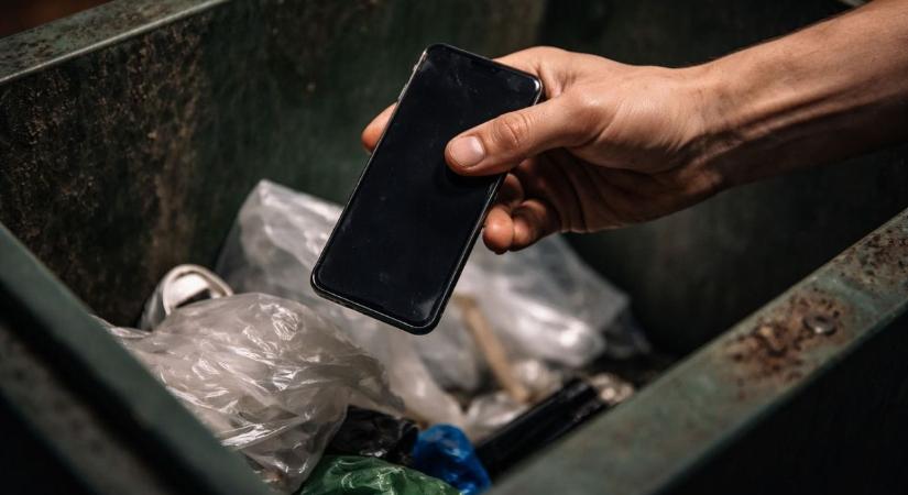 Dunaújvárosi nyom: egy hajléktalannál találták meg az eltűnt férfi mobilját