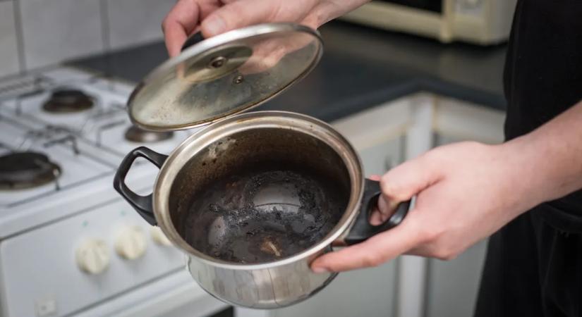 Leégett a lábos? Felejtsd el a szódabikarbónát, mutatjuk mi az, ami tényleg segít