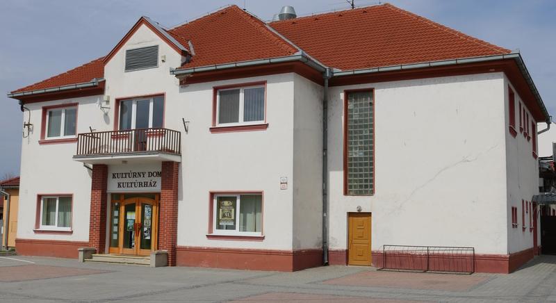 Egy év mérlegen – intézményes kultúra Párkányban