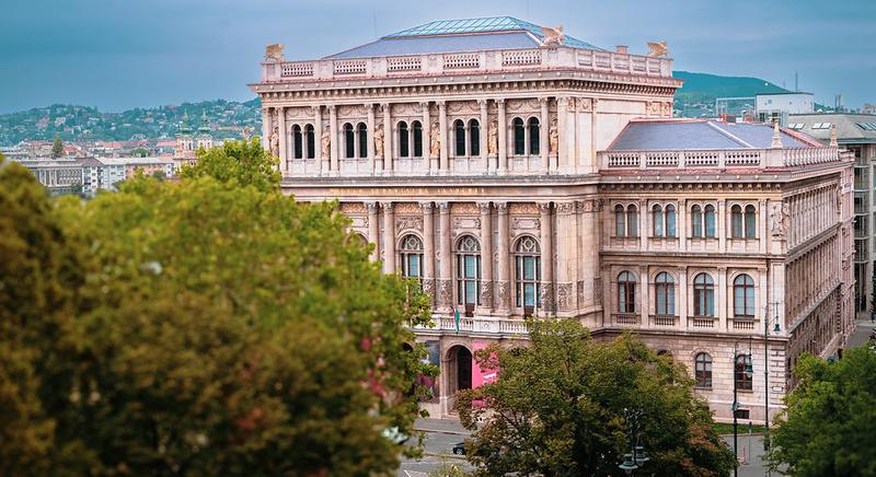 Kommunikáció a tudomány mögött – ellátogatunk az Magyar Tudományos Akadémia székházába