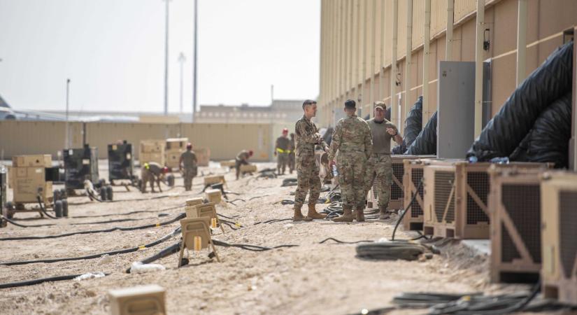 Iráni bombázók csak percekre voltak egy amerikai légibázis elleni támadástól