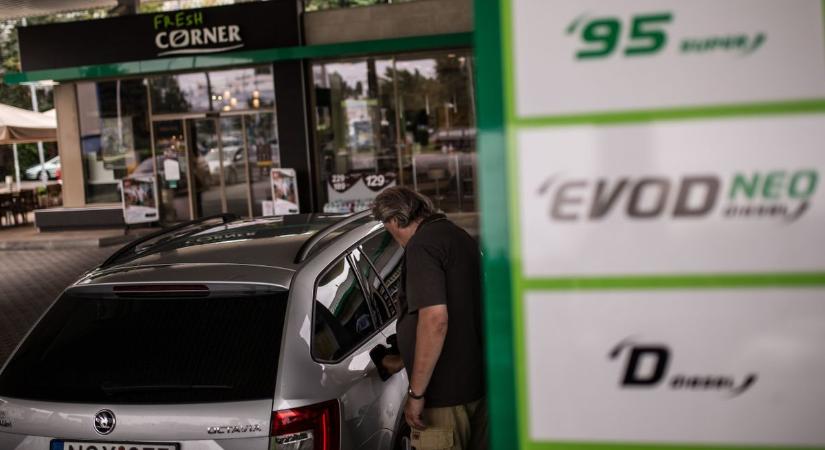 Brutális drágulás: péntektől már ennyit fizetsz a benzinért és a dízelért