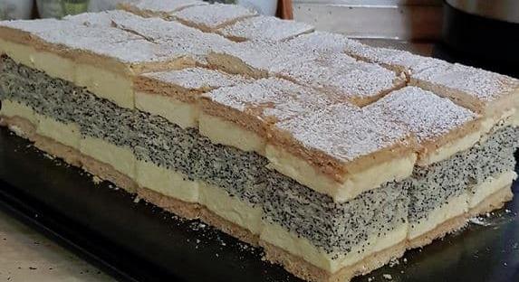 Francia mákos krémes: amióta kipróbáltam, minden családi összejövetelen ezt kérik