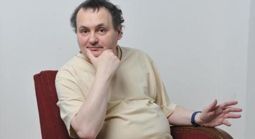 Laár András sem tudja, hogy van Galla Miklós, miután a tűzoltók rátörték az ajtót: „nem lehet felhívni”