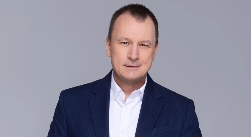 Szujó Zoltán visszaült az iskolapadba – nagy fordulat az életében