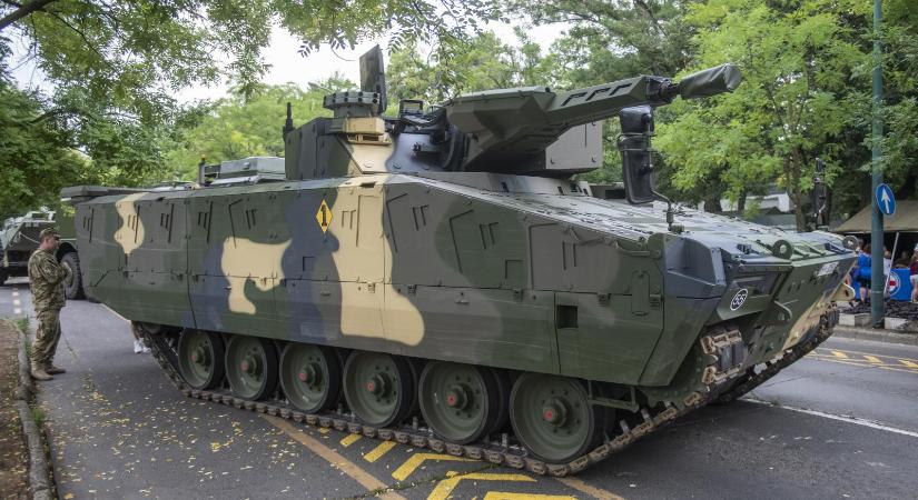 Orbán Viktor a múlt héten új ellenségeket szerzett, parlamenti választás előtt szinte biztosan nem jön az EU-s védelmi hitel 2,5 milliárd eurós előlege