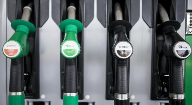Tovább drágul az üzemanyag: péntektől 15 forinttal emelkedik a gázolaj ára