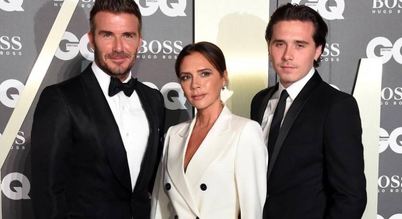 Újabb pofon Davidnek és Victoriának: Brooklyn Beckham kiakadt szüleire, amiért azok fel merték köszönteni a szülinapján