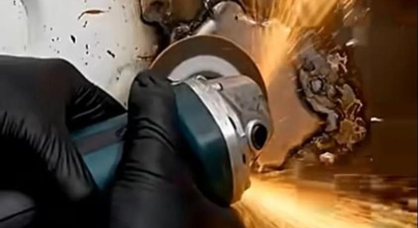 Nem hiszi el, mennyit dolgoztak ezen a BMW-n a szervizben!