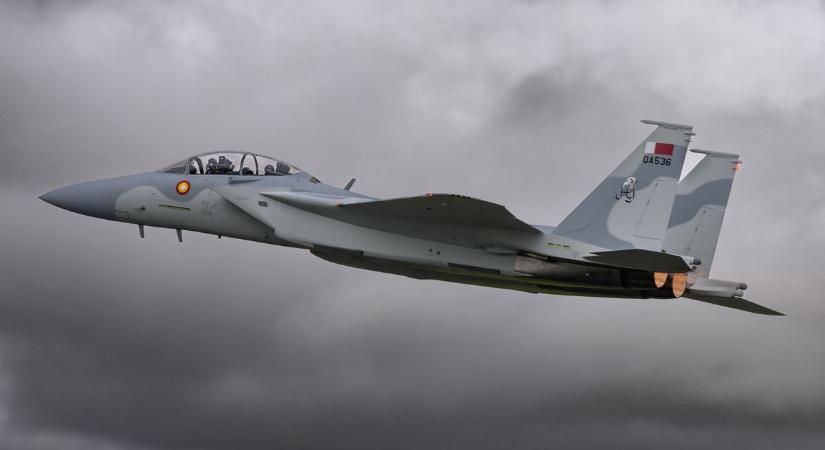 Perceken múlott a tragédia a Közel-Keleten: katari vadászgépek hiúsították meg Irán brutális bombázását